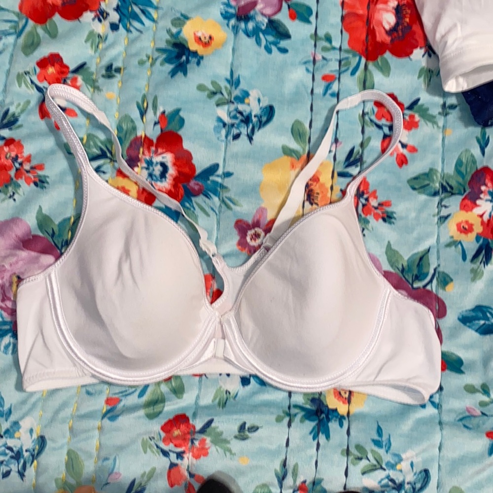 White Vassarette brand front closing racer back bra. Size 38 B.
